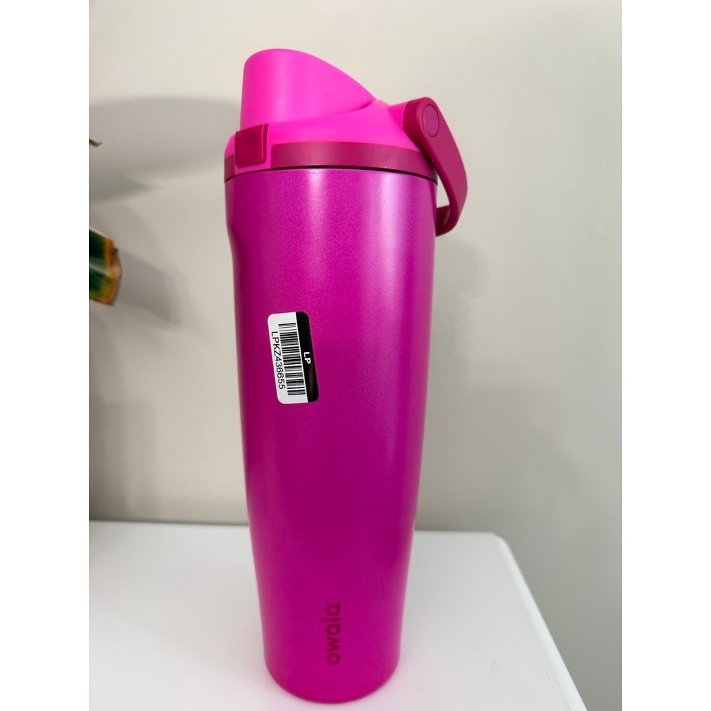 Owala FreeSip Water Bottle Unisex 24oz Pink Stainless Steel Insulated NWT